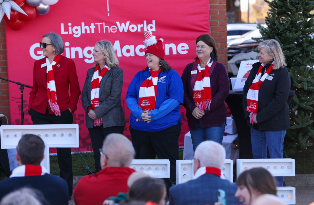 Charities celebrate Grapevine unwrapping of Texas Giving Machine